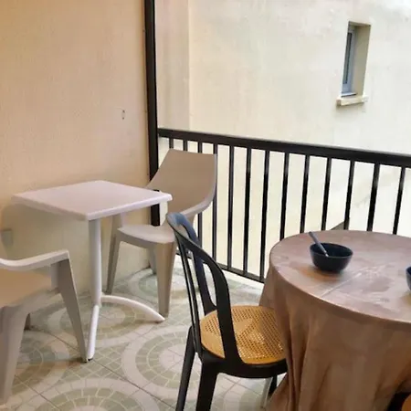 شقة 303, Heliopolis J Au Village Naturiste
